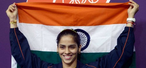 saina-nehwal-holding-tricolour-above-her-head