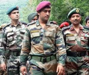 dhoni-as-a-lt.-col-in-territorial-army