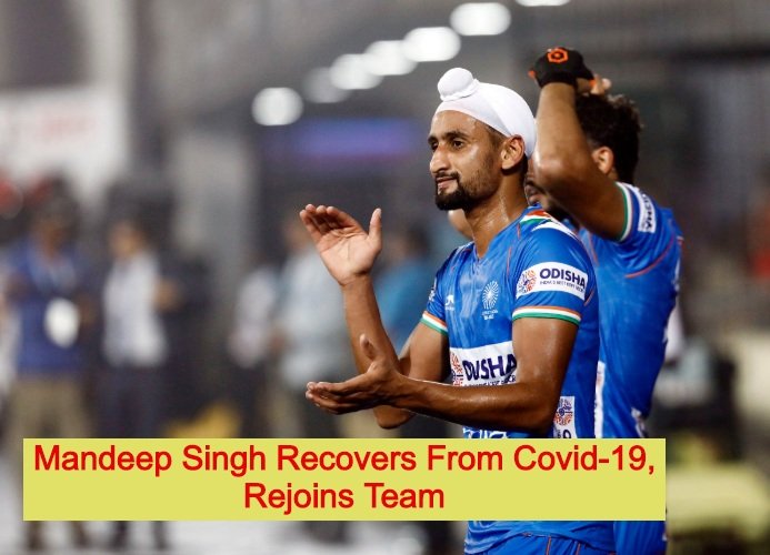 Indian-Hockey-Player-Mandeep-singh-claps-for-team