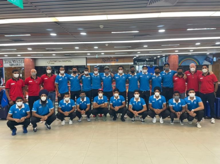 Indian-team-arrive-in-Dhaka